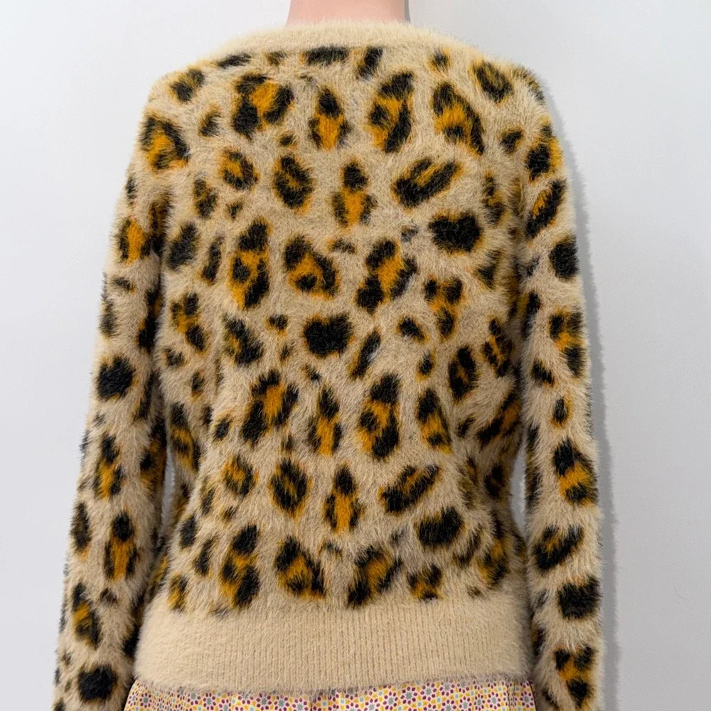 Forever 21 Medium Leopard Eyelash Knit Cardigan Fuzzy Animal Print Indie Sleaze